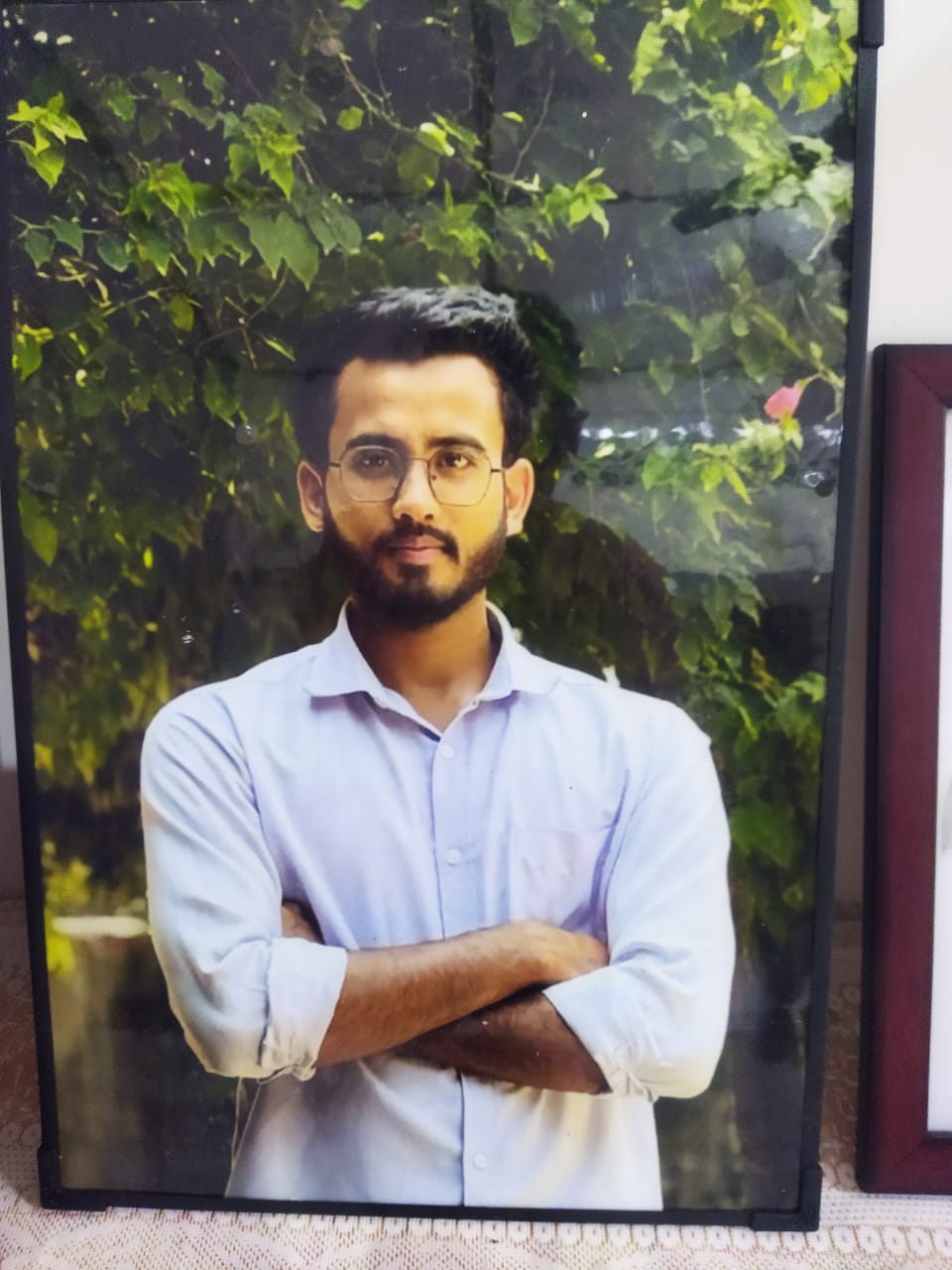 লক্ষীমপুৰত চন্দন হাজৰীকাৰ মৃত্যুক লৈ ৰহস্য ঘনীভূত।A shocking incident has taken place involving Chandan Hazarika