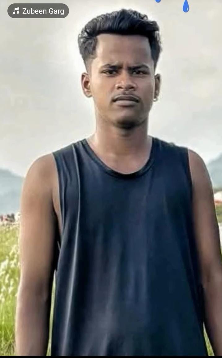 ৰঙিয়াত ৰেলপথত উদ্ধাৰ ২১ বছৰীয় যুৱকৰ মৃতদেহ, চাঞ্চল্য সৃষ্টি । Rangia News