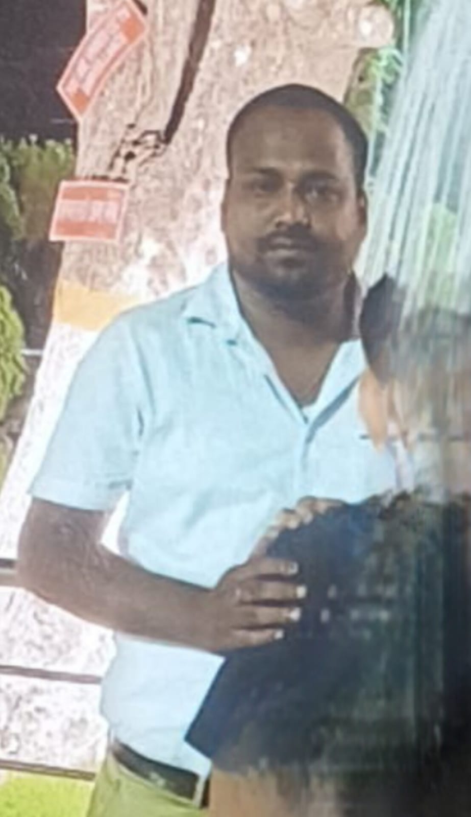 শৌচাগাৰ নিৰ্মানত ব্যপক দুৰ্নীতি !৩ লক্ষাধিক টকাৰ কাম মাত্ৰ ১ লাখ টকাখৰচ কৰে ঠিকাদাৰ জয়ন্ত পালে !