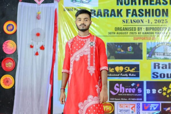 শিৰোনামঃ সংবাদ কাৰ্যালয়ত সোমাই সাংবাদিকৰ ওপৰত প্ৰাণঘাতী হামলা, গুৰুতৰ আহত ৰাজু দাস ।