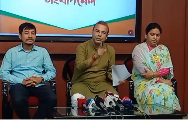 ‘ছৈয়দা হামিদে কৰা অসম বিৰোধী মন্তব্যক লৈএতিয়ালৈকে এষাৰো মন্তব্য কৰা নাই সাংসদঅজিত কুমাৰ ভূঞাৰ, এয়া অতিকৈ লজ্জাজনক’-কিশোৰ উপাধ্যায়, বিজেপিৰ মুখপাত্ৰ । Kishore Upadhyay