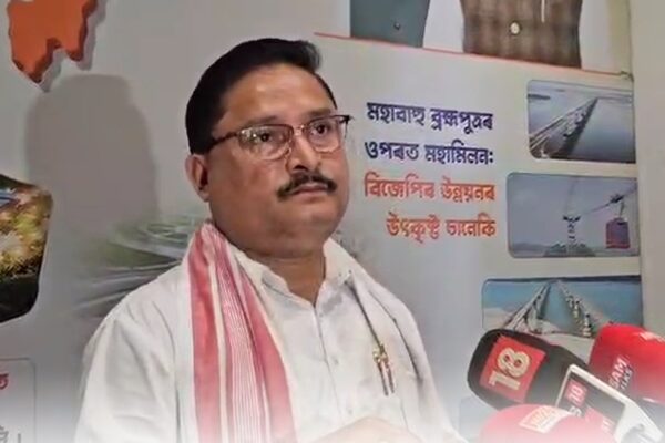 নাগৰিক সমাজক লৈ তীব্ৰ প্ৰতিক্ৰিয়া দিলীপ শইকীয়াৰ ।Dilip saikia