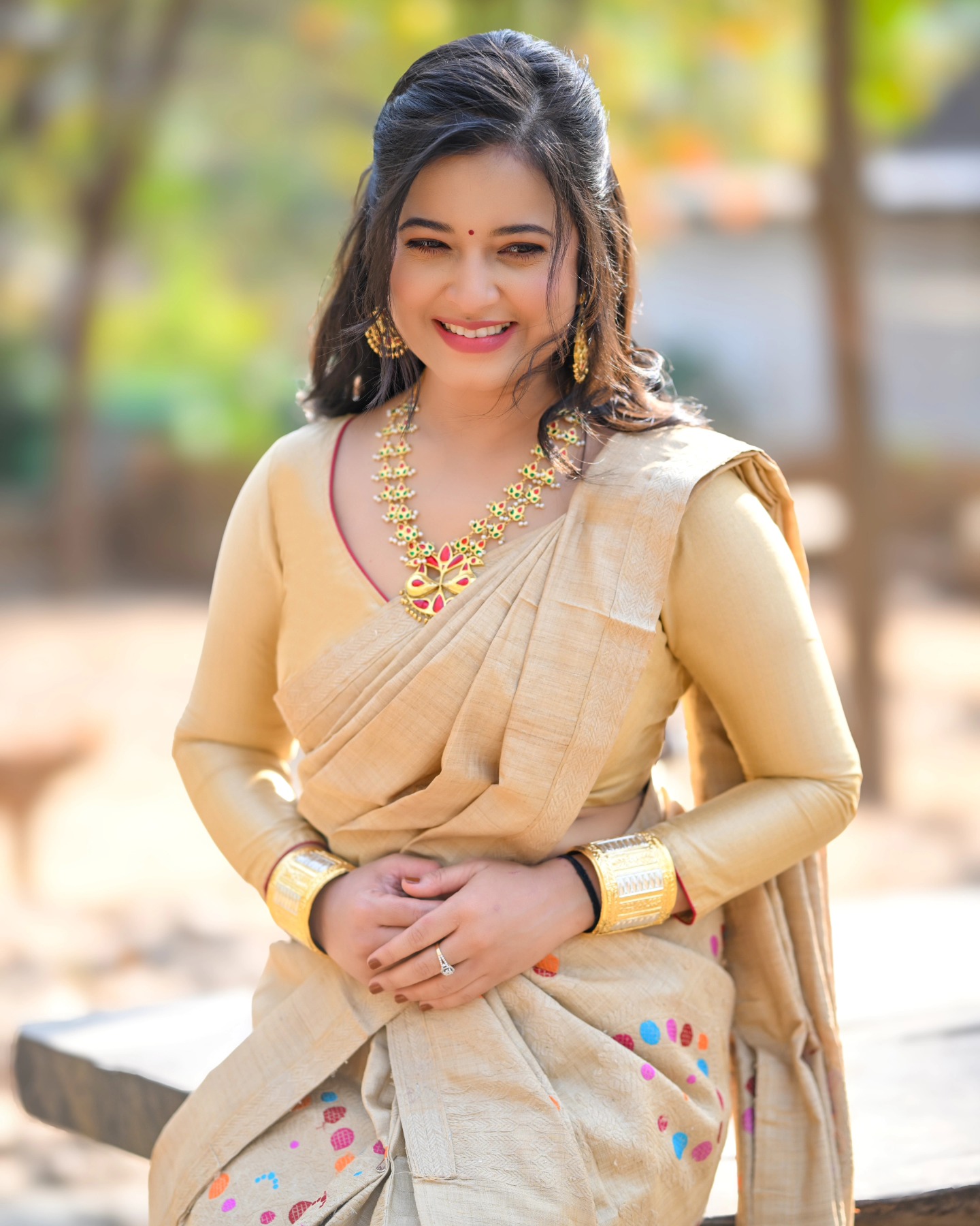 জনপ্ৰিয় কণ্ঠশিল্পীদীপলিনা ডেকাই ২৫ আগষ্টতদিলে ভালখবৰ । ২৫ আগষ্ট দীপলিনাৰ বাবে কিয় বিশেষ? । Deeplina Deka