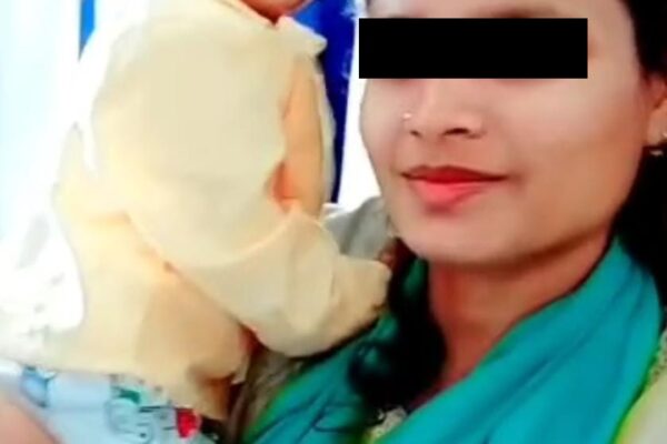 Love Affair । কাছাৰৰ ধলাইৰ খুলিচৰা ৰাজনগৰ গাঁওত সংঘটিত হৈছে এক চাঞ্চল্যকৰ ঘটনা। পত্নী আৰু প্ৰেমিক মিলি স্বামীক বিষ খুৱাই হ*ত্যা* কৰাৰ ঘটনা পোহৰলৈ আহি সমগ্ৰ অঞ্চলত ব্যাপক উত্তেজনা সৃষ্টি কৰিছে।