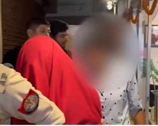 মহানগৰীৰ স্পা আৰু বিউটী পাৰ্লাৰত আৰক্ষীৰ অভিযান । FAB LOOKS