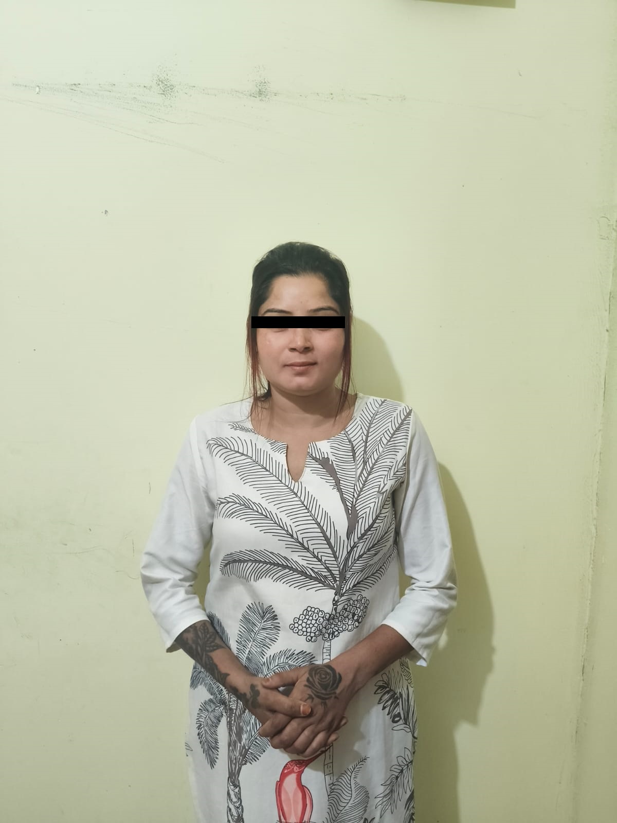 তেজপুৰত যৌ*ন*তাৰ বেহা চলোৱাৰ অভিযোগত মহিলা গ্ৰেপ্তাৰ, উদ্ধাৰ নাবালিকা ।Tezpur News